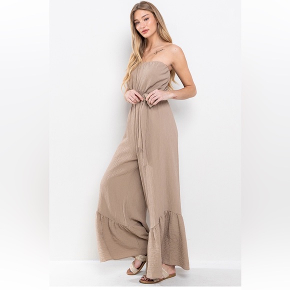 38 Off Shoulder Wide Leg Jumpsuit - Picture 4 of 4